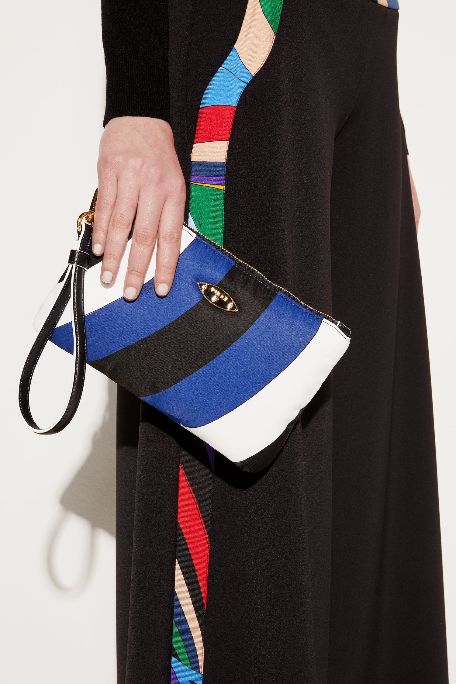 Yummy Clutch Bag View 2 - Pucci